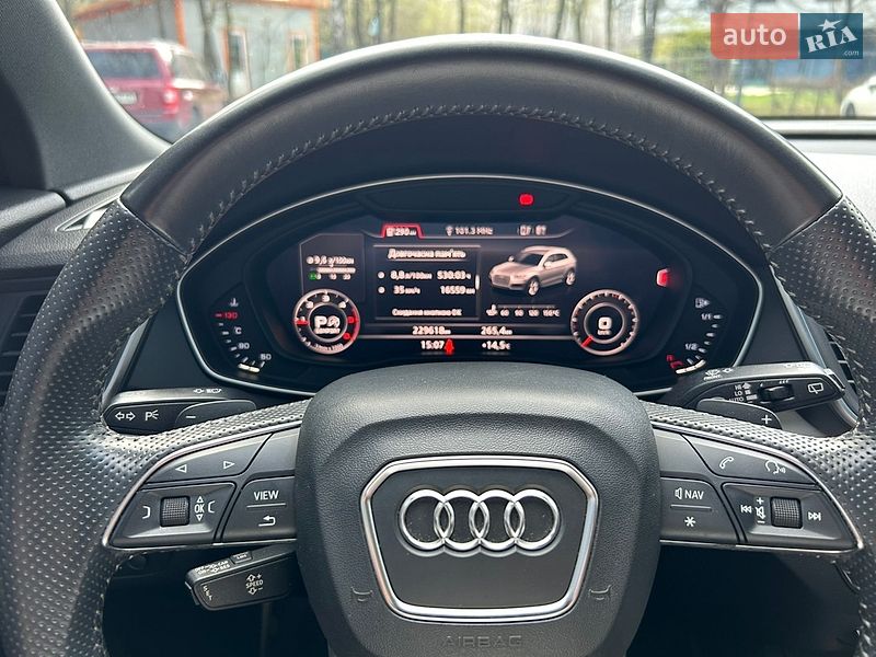 Внедорожник / Кроссовер Audi Q5 2017 в Львове