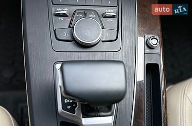 Внедорожник / Кроссовер Audi Q5 2020 в Киеве