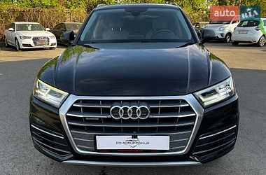 Внедорожник / Кроссовер Audi Q5 2018 в Луцке
