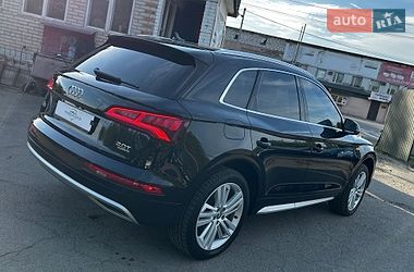 Внедорожник / Кроссовер Audi Q5 2018 в Луцке