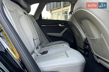 Внедорожник / Кроссовер Audi Q5 2018 в Луцке