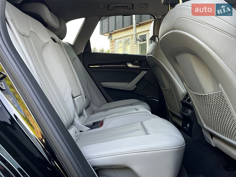Внедорожник / Кроссовер Audi Q5 2018 в Луцке