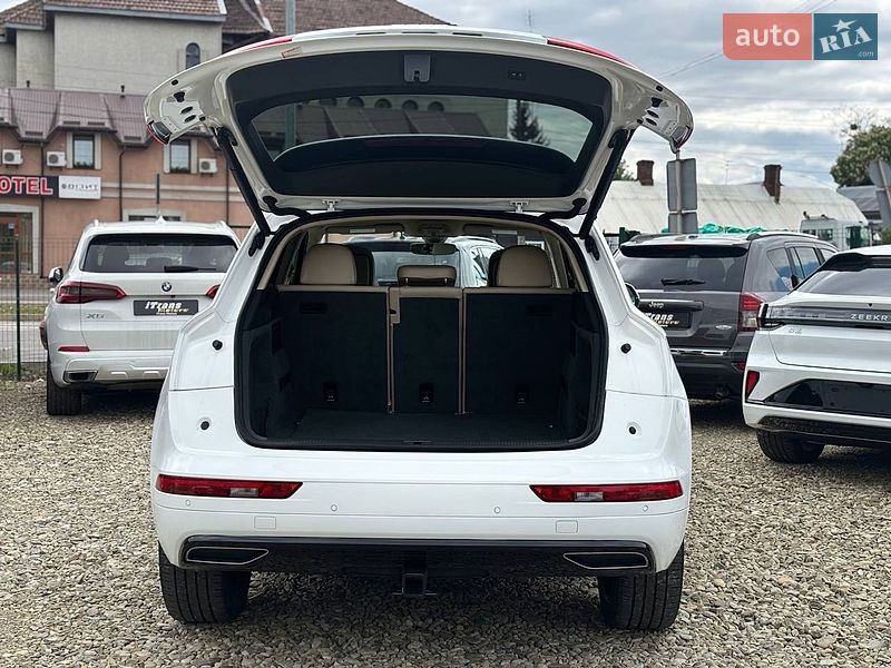 Внедорожник / Кроссовер Audi Q5 2016 в Стрые