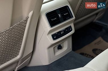 Внедорожник / Кроссовер Audi Q5 2016 в Стрые
