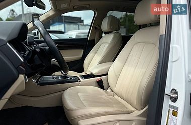 Внедорожник / Кроссовер Audi Q5 2016 в Стрые