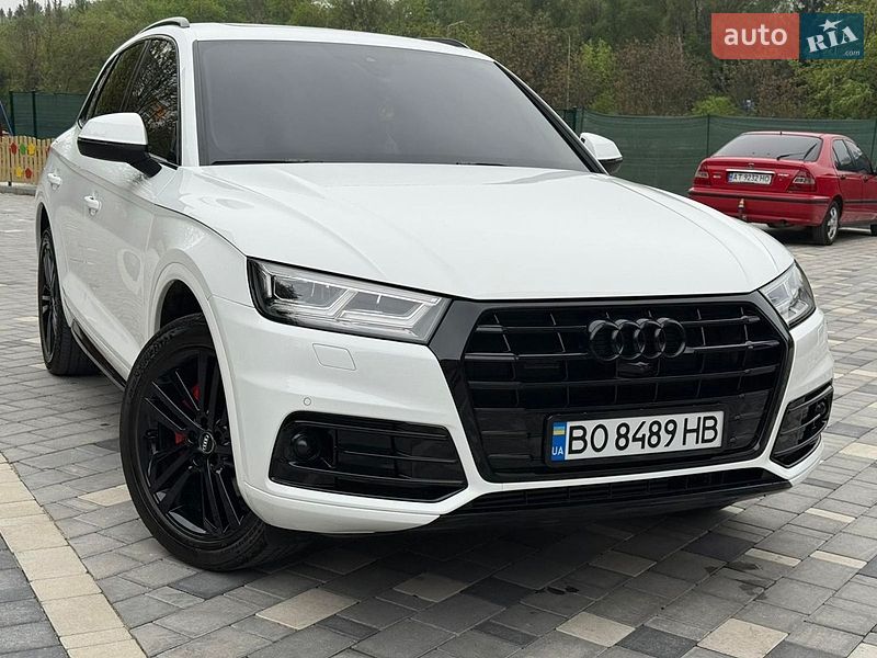 Позашляховик / Кросовер Audi Q5 2018 в Тернополі