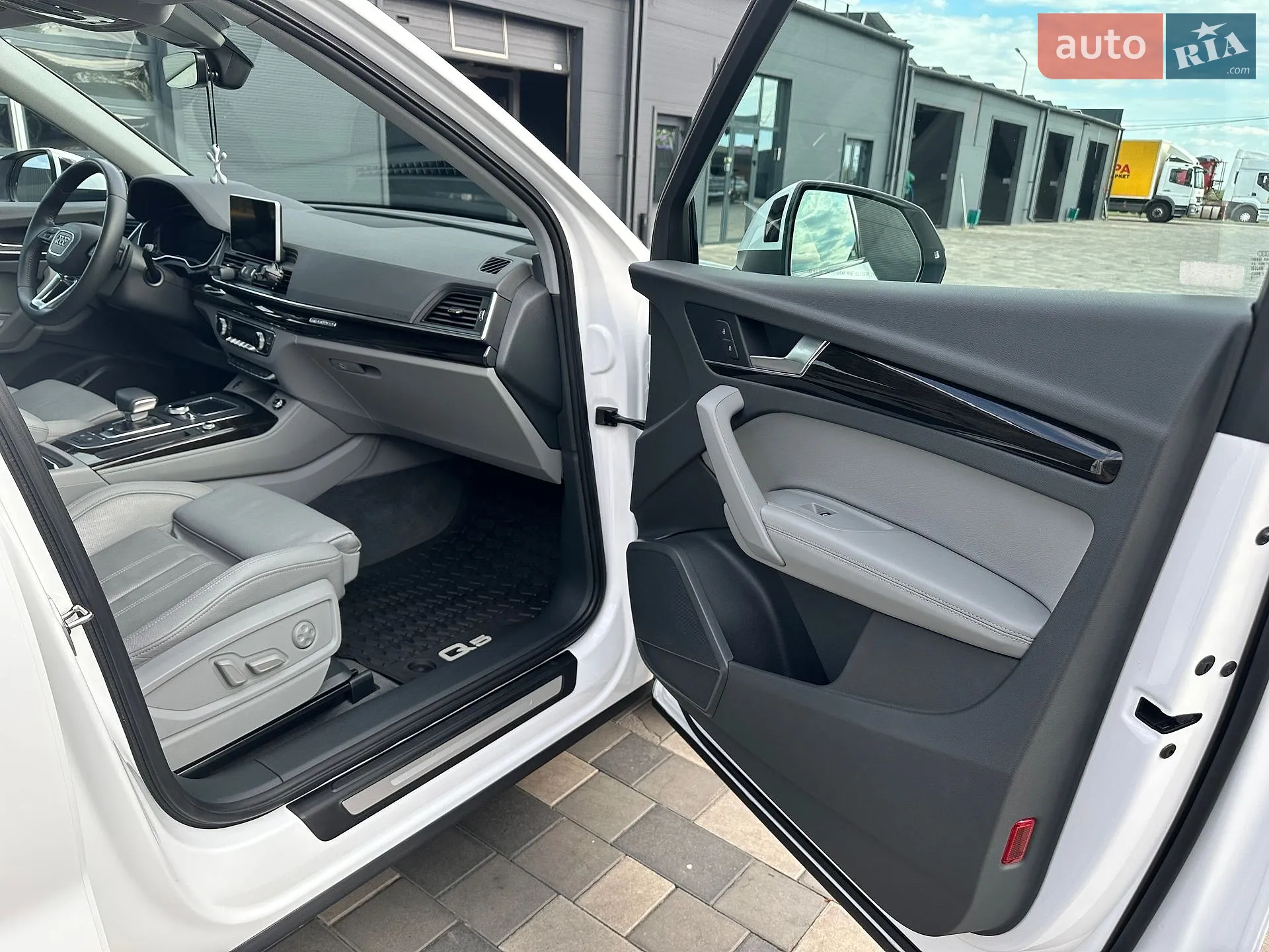 2019 Audi Q5 - мініатюра 10