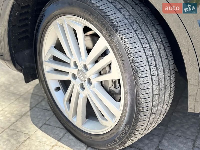 Внедорожник / Кроссовер Audi Q5 2020 в Львове