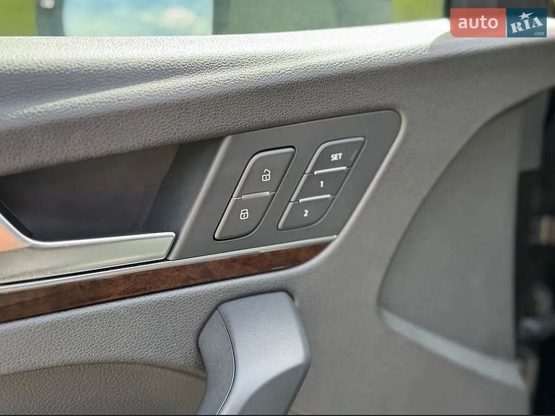 Внедорожник / Кроссовер Audi Q5 2020 в Львове