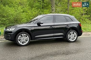 Внедорожник / Кроссовер Audi Q5 2018 в Киеве