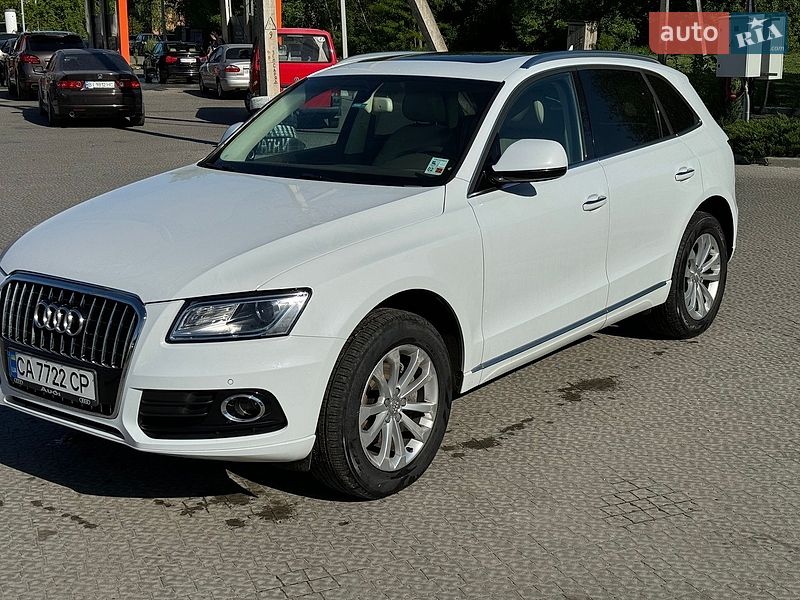 Внедорожник / Кроссовер Audi Q5 2015 в Полтаве