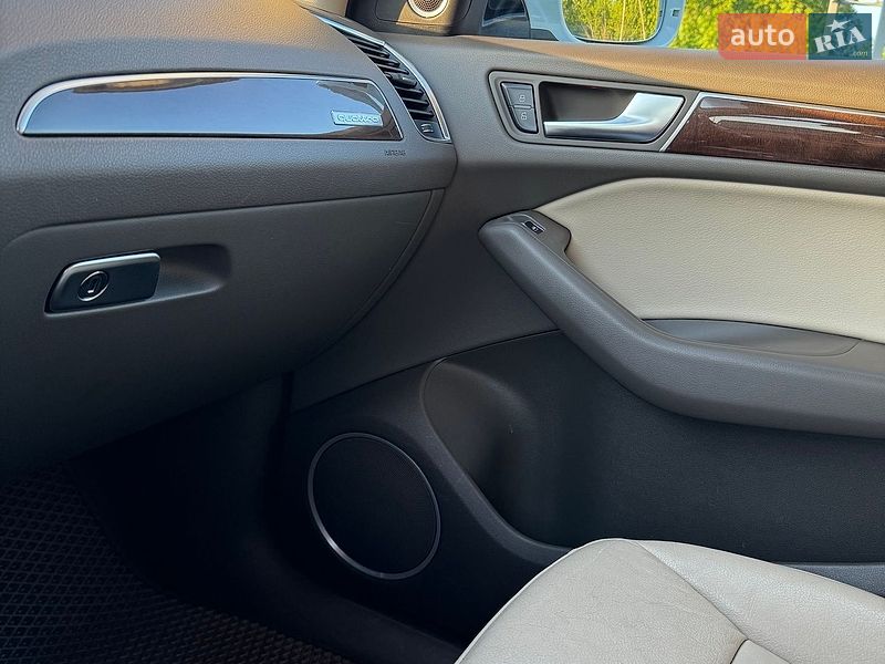 Внедорожник / Кроссовер Audi Q5 2015 в Полтаве