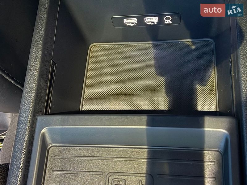 Позашляховик / Кросовер Audi Q5 2017 в Львові