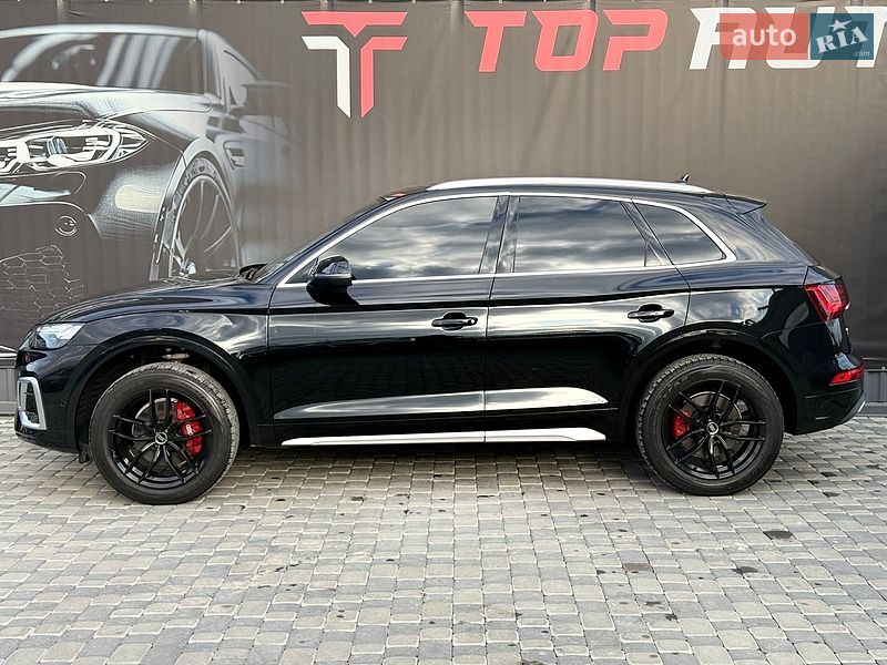 Внедорожник / Кроссовер Audi Q5 2021 в Львове
