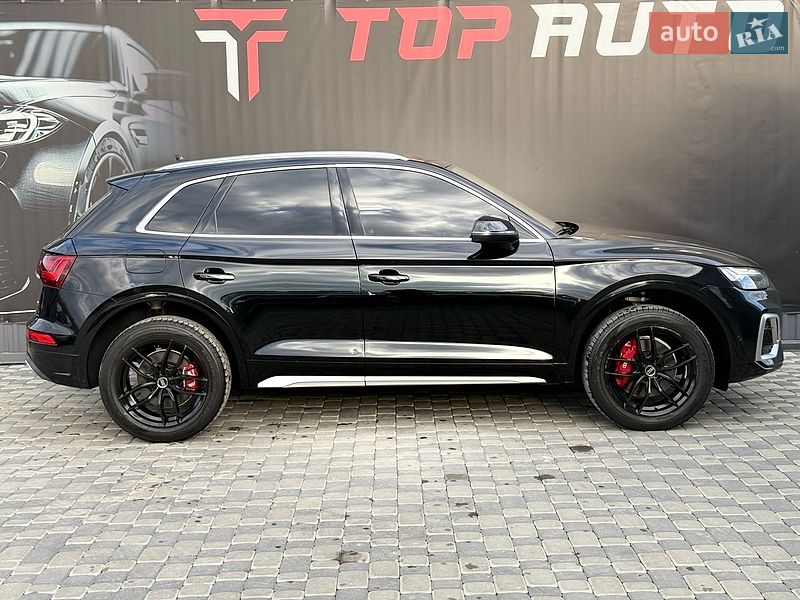 Внедорожник / Кроссовер Audi Q5 2021 в Львове
