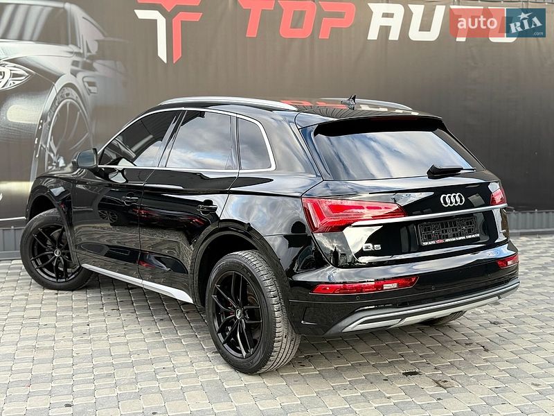 Внедорожник / Кроссовер Audi Q5 2021 в Львове
