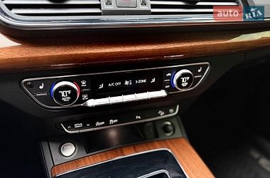 Внедорожник / Кроссовер Audi Q5 2021 в Львове
