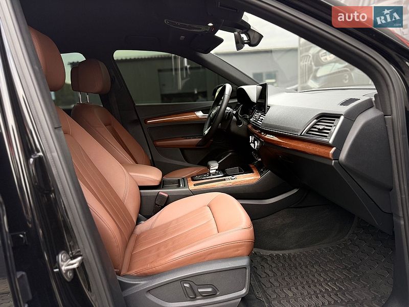 Внедорожник / Кроссовер Audi Q5 2021 в Львове