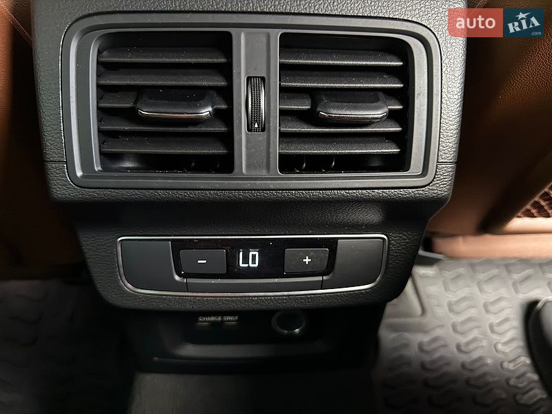 Внедорожник / Кроссовер Audi Q5 2021 в Львове