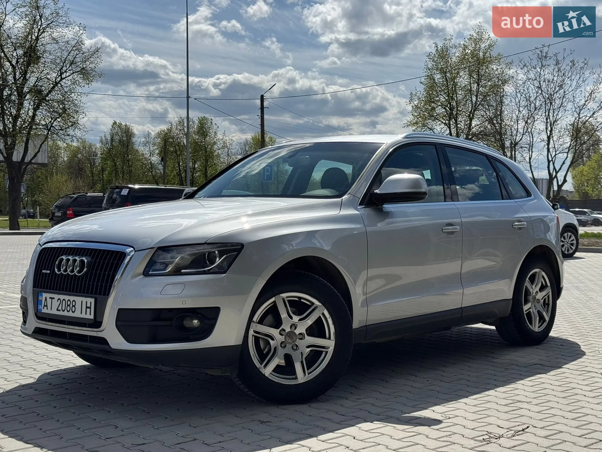 2010 Audi Q5 - фото 1