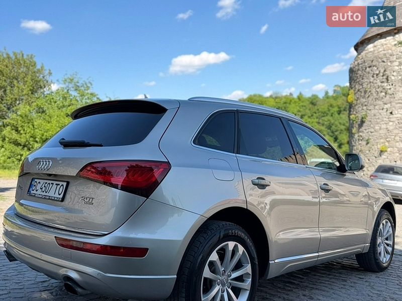 Внедорожник / Кроссовер Audi Q5 2014 в Каменец-Подольском