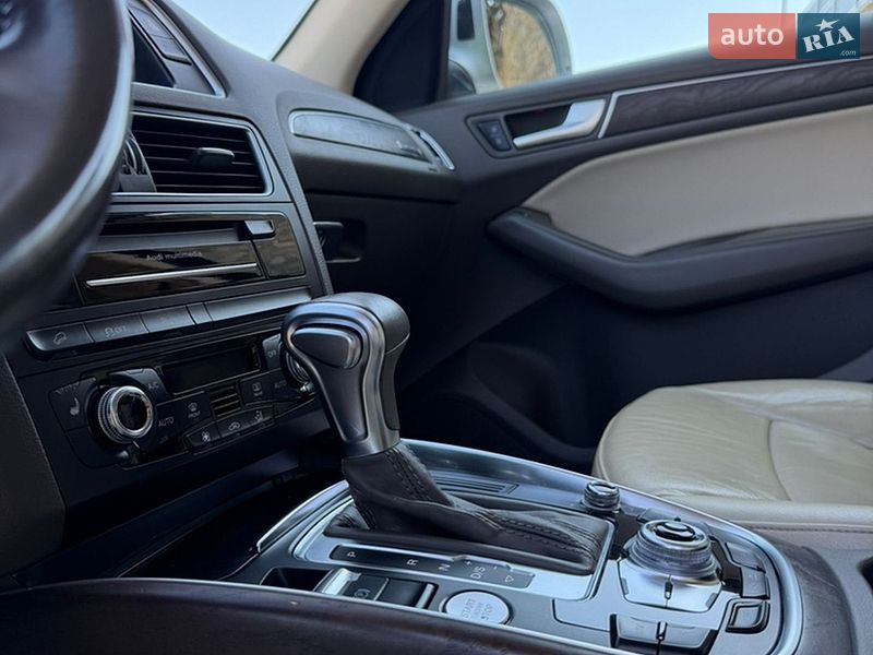 Внедорожник / Кроссовер Audi Q5 2014 в Каменец-Подольском