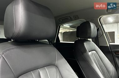 Внедорожник / Кроссовер Audi Q5 2019 в Черновцах