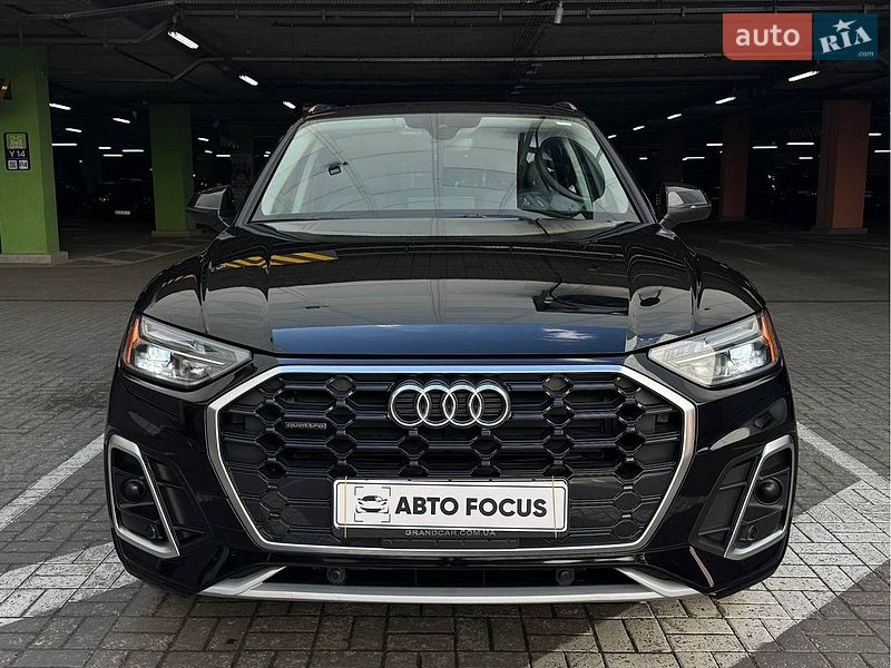 Позашляховик / Кросовер Audi Q5 2022 в Києві