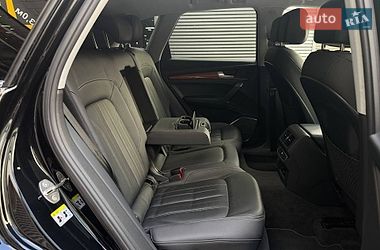 Позашляховик / Кросовер Audi Q5 2022 в Києві