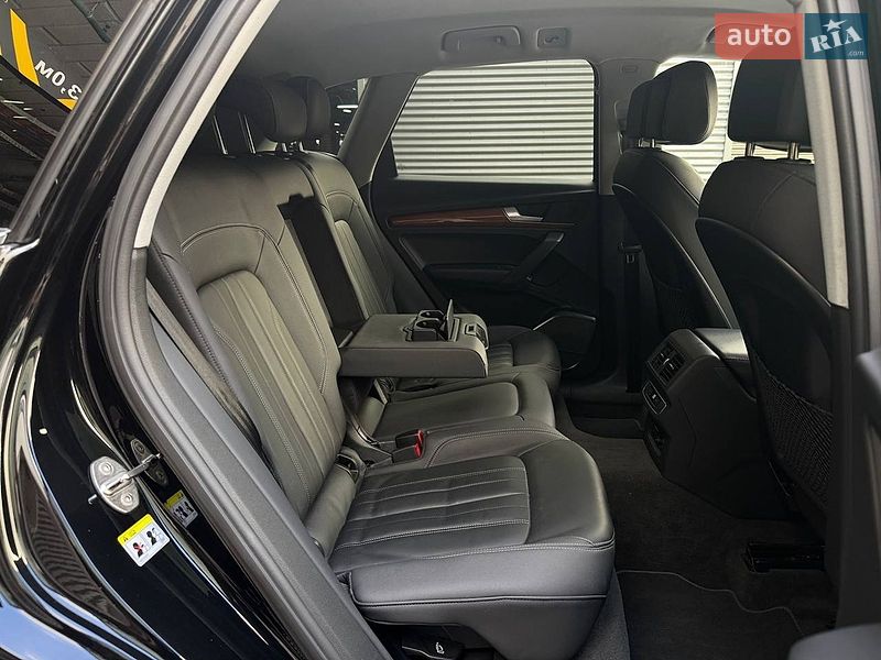 Позашляховик / Кросовер Audi Q5 2022 в Києві
