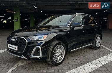 Позашляховик / Кросовер Audi Q5 2022 в Києві