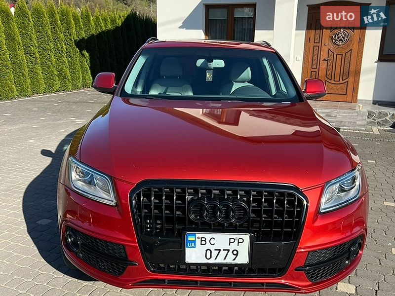 Внедорожник / Кроссовер Audi Q5 2014 в Новояворовске