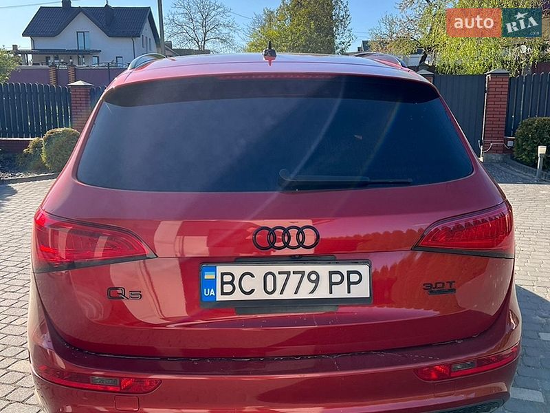 Внедорожник / Кроссовер Audi Q5 2014 в Новояворовске