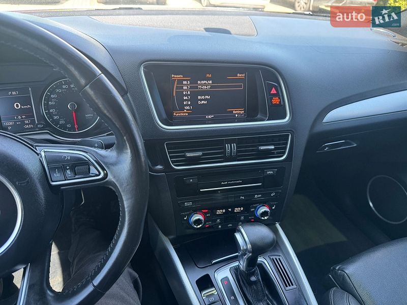 Позашляховик / Кросовер Audi Q5 2016 в Луцьку