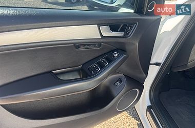 Позашляховик / Кросовер Audi Q5 2016 в Луцьку