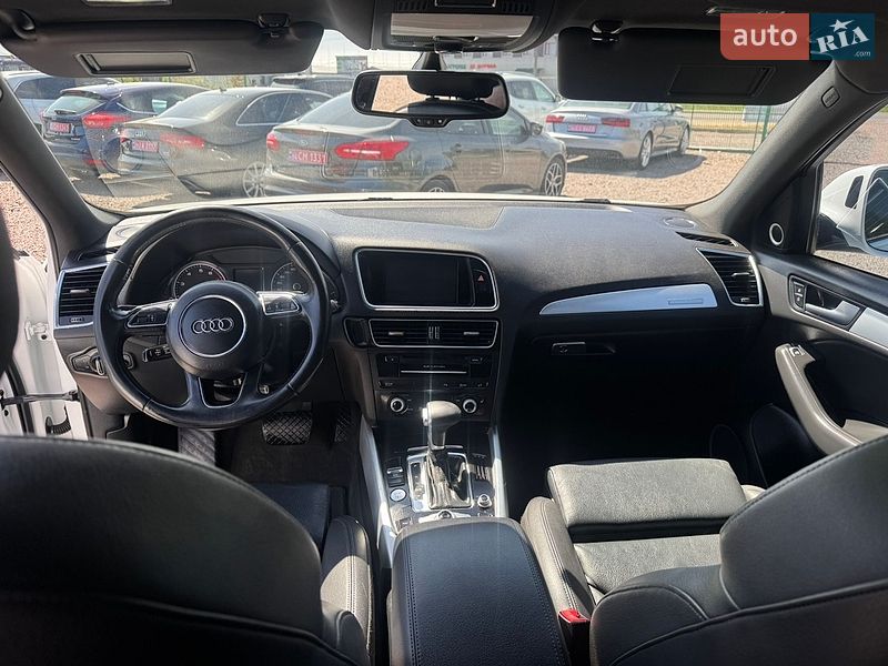 Позашляховик / Кросовер Audi Q5 2016 в Луцьку
