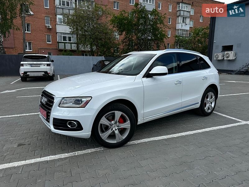 Внедорожник / Кроссовер Audi Q5 2017 в Нежине