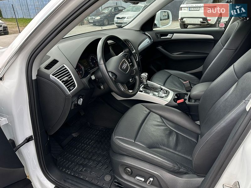 Внедорожник / Кроссовер Audi Q5 2017 в Нежине