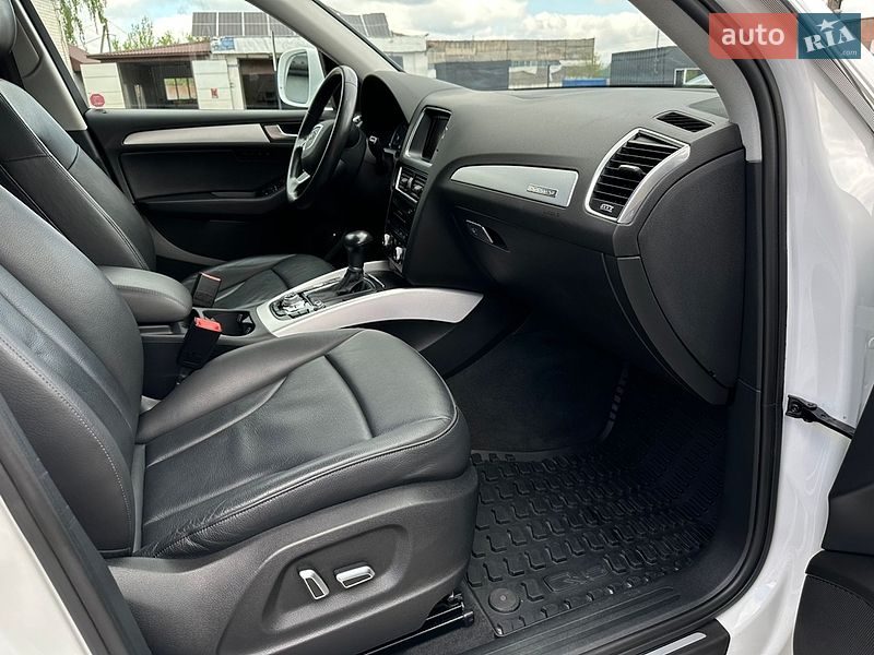 Внедорожник / Кроссовер Audi Q5 2017 в Нежине