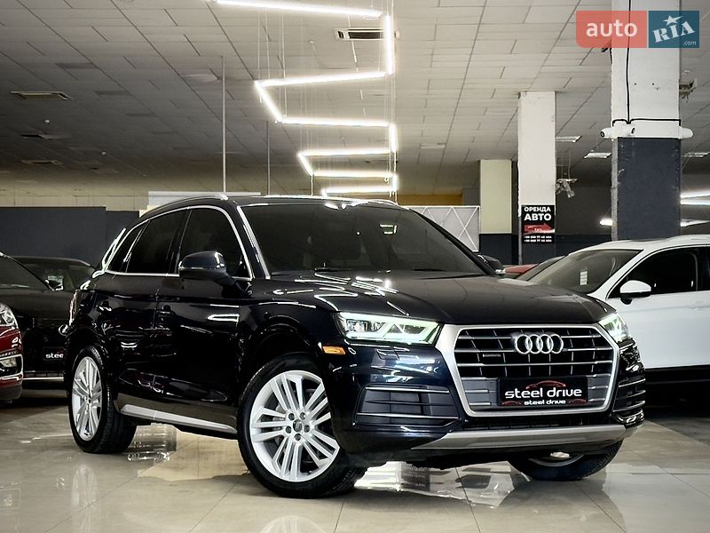 Внедорожник / Кроссовер Audi Q5 2019 в Николаеве