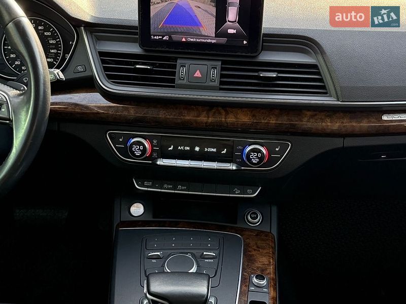 Позашляховик / Кросовер Audi Q5 2017 в Києві