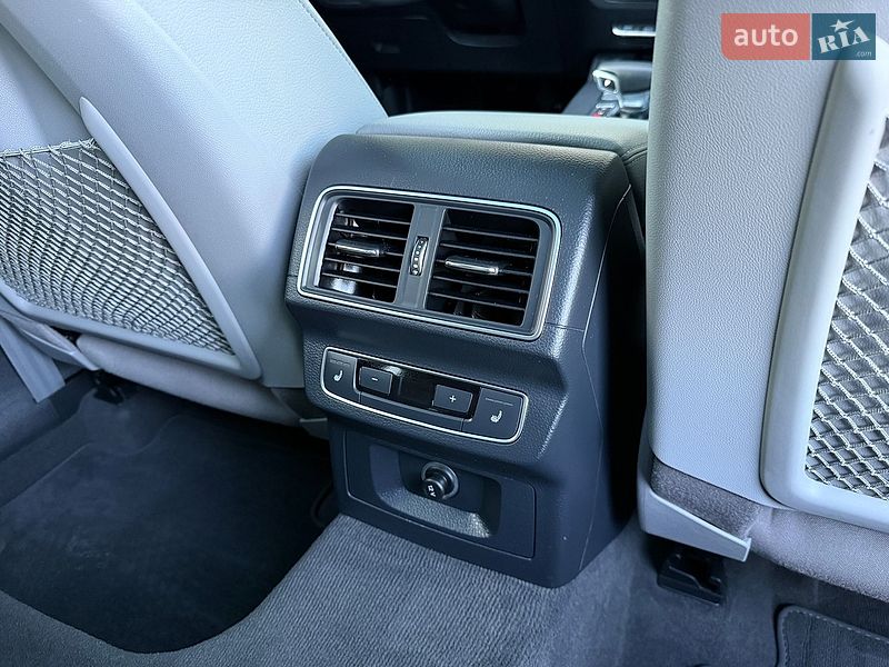 Внедорожник / Кроссовер Audi Q5 2018 в Ровно