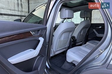 Внедорожник / Кроссовер Audi Q5 2018 в Ровно
