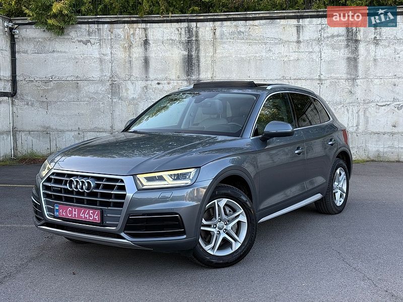 Внедорожник / Кроссовер Audi Q5 2018 в Ровно