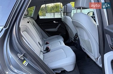 Внедорожник / Кроссовер Audi Q5 2018 в Ровно