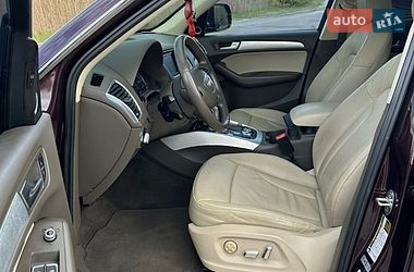 Внедорожник / Кроссовер Audi Q5 2015 в Городке