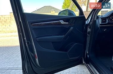 Внедорожник / Кроссовер Audi Q5 2017 в Тернополе