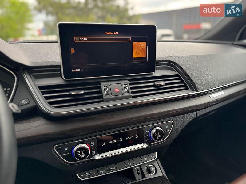 Внедорожник / Кроссовер Audi Q5 2019 в Луцке