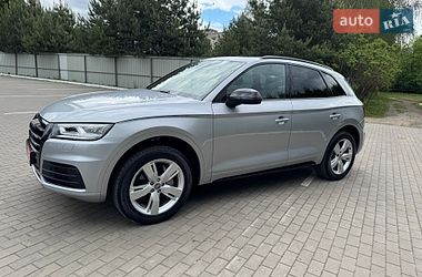 Внедорожник / Кроссовер Audi Q5 2019 в Луцке