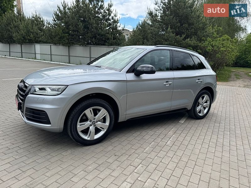 Внедорожник / Кроссовер Audi Q5 2019 в Луцке